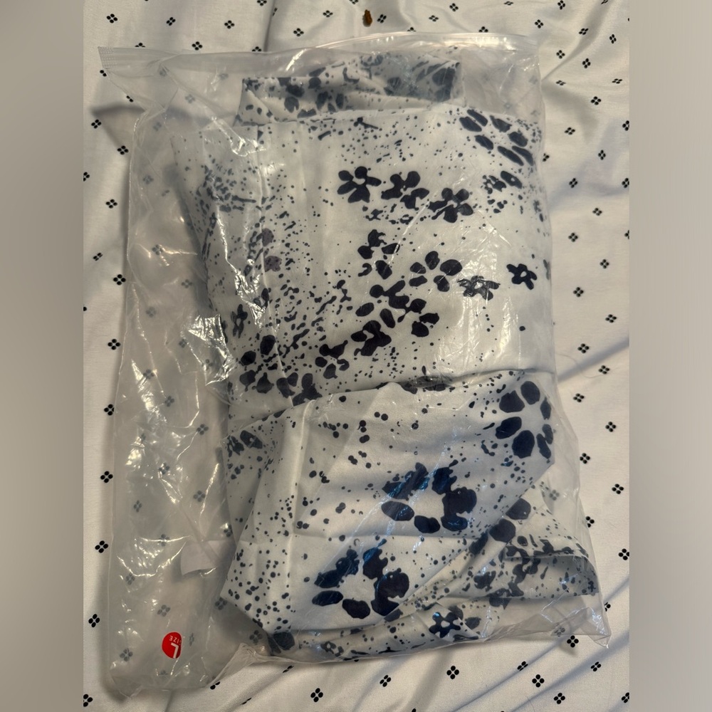 New in Package maxi dress - Picture 3 of 3